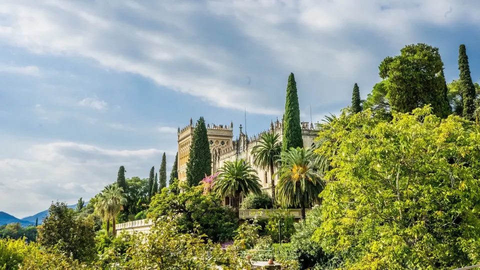 San Felice del Benaco and Isola del Garda